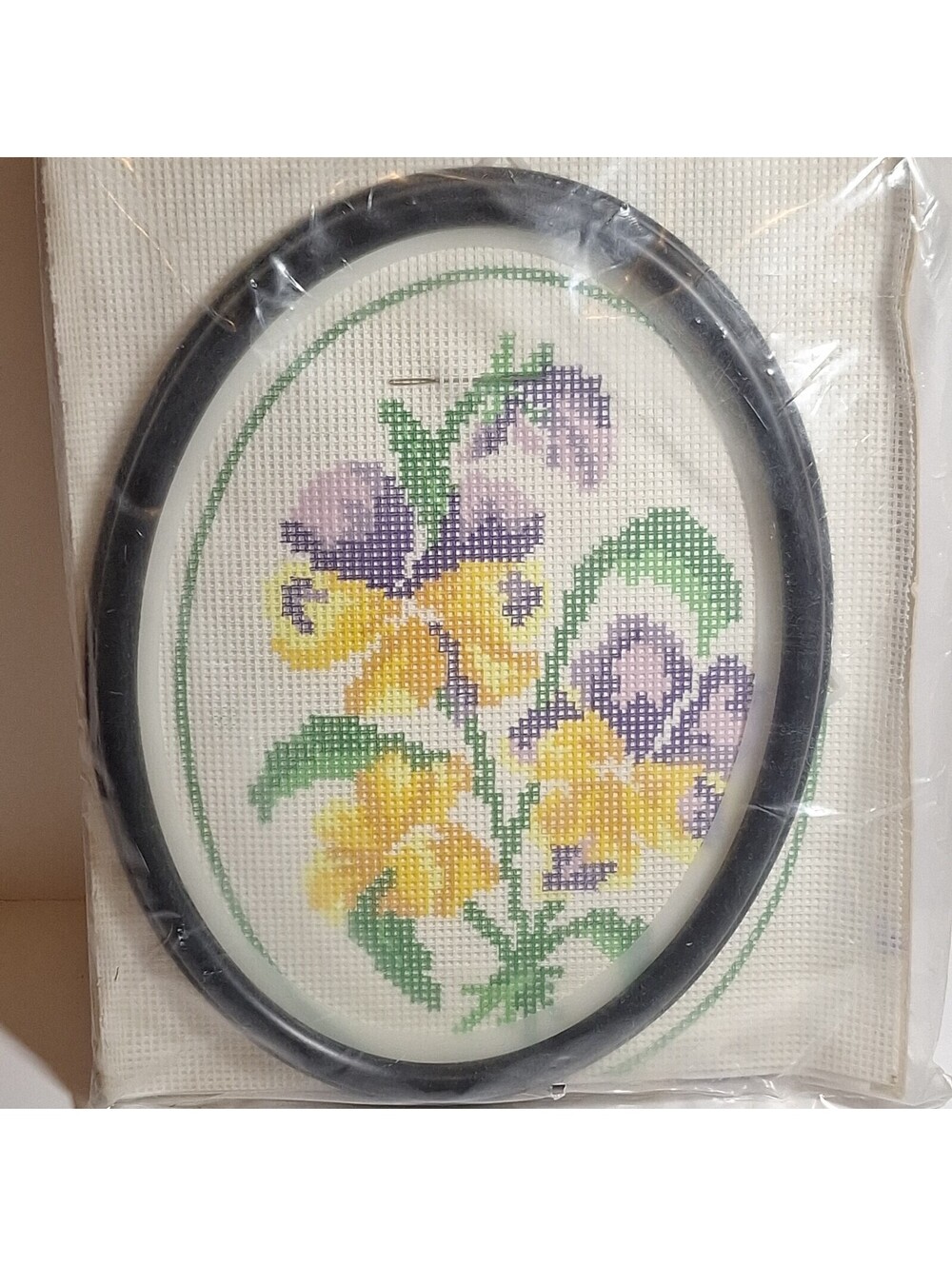 Vintage Orchidea Cross Stitch Kit 5116 Purple Yellow Pansies Floral Oval Vervaco